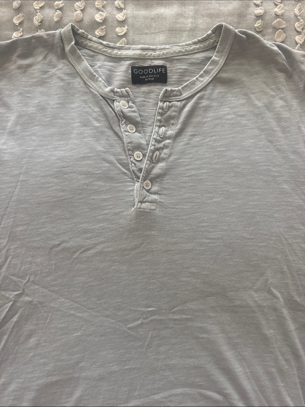 Goodlife Men’s Light Gray Short-Sleeve Henley Shirt